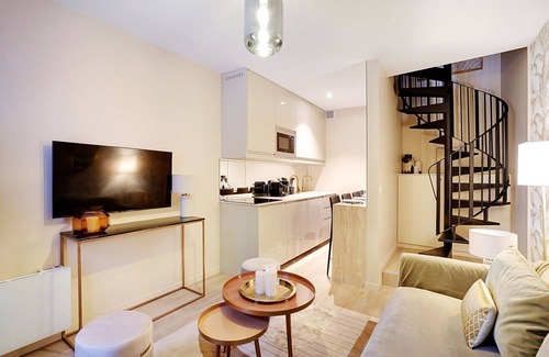 Batignolles Apartment | Cottage with 2 rooms in Batignolles