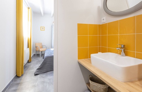 Cherrueix Cottage | Cottage with heated pool in the bay of Mont St Michel 500 m from the shore.