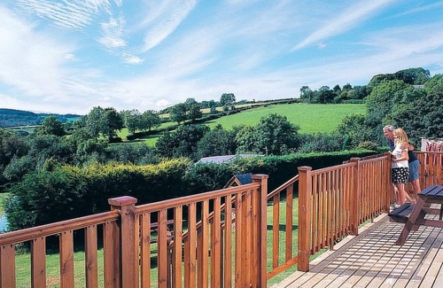 Llanybri Cottage | Cottage with one double.