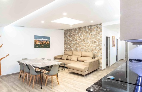 Niguelas Cottage | Cottage with pool, barbecue and garden