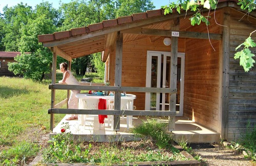 Gramat Cottage | Cottage with terrace, near swimming paradise