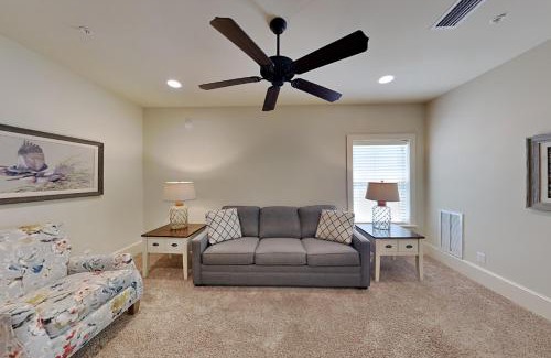 Orange Beach House | Cottages at Romar - Sea La Vie