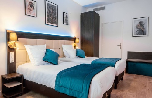 Saint-Mard Hotel | Cottages de France CDG