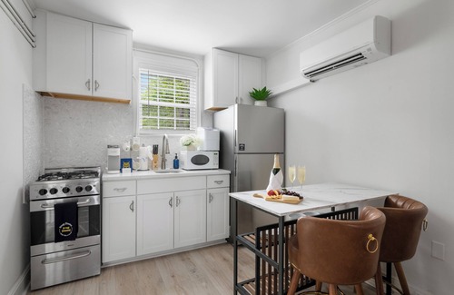 North Charleston Apartment | Cottages In The Park Studio 2: Chic Retreat!