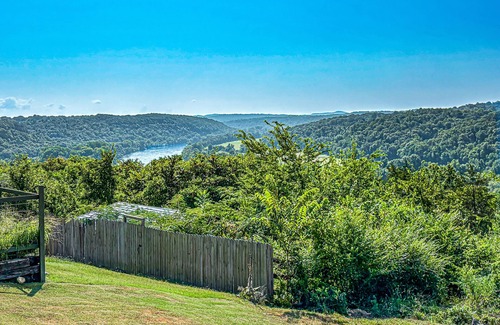 Cotter Cabin | cotter river view cabin!