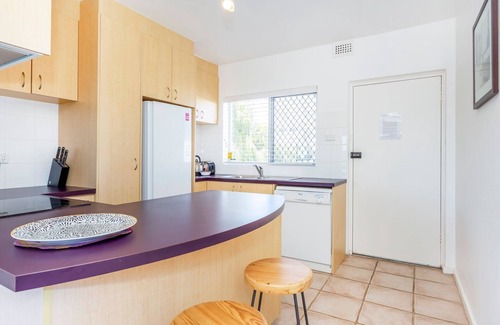 Cottesloe Apartment | Cottesloe Marine Apartment
