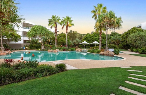Casuarina Apartment | COTTON BEACH ON THE POOL 66