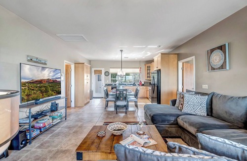 Cottonwood House | Cottonwood Siesta Ridge View + Close to Charming Downtown, Jerome & Sedona!