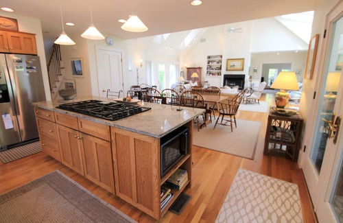 Cotuit House | Cotuit Coastal Escape with private beach. RPMS117