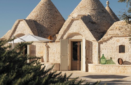 Castellana Grotte House | Count's Trulli Royal Suite