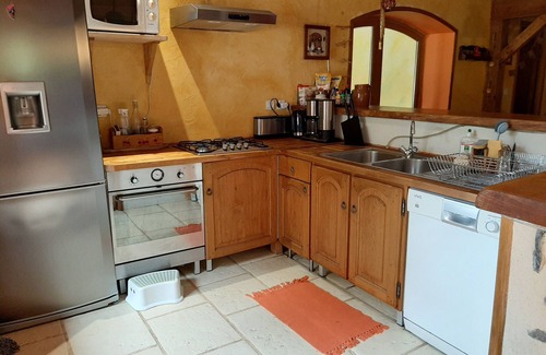 Egliseneuve-d'Entraigues House | Country Cottage/Gite - EGLISENEUVE D'ENTRAIGUES