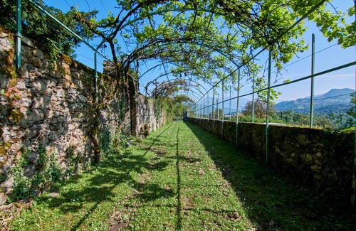 Arvillard Villa | Country Castle 'Chateau D'escart' with Mountain View, Private Pool and Wi-Fi