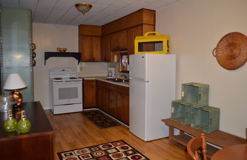 Robbinsville Apartment | Country charm adds to this restful retreat! #3 - The Fontana