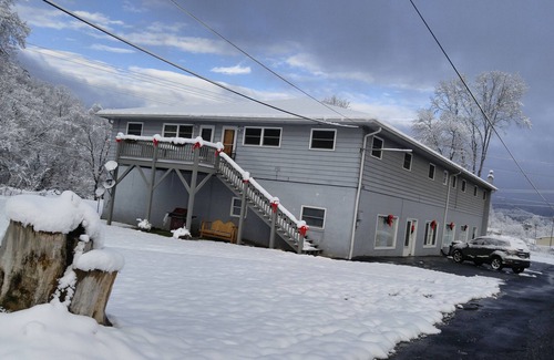 Robbinsville Apartment | Country charm adds to this restful retreat! #3 - The Fontana