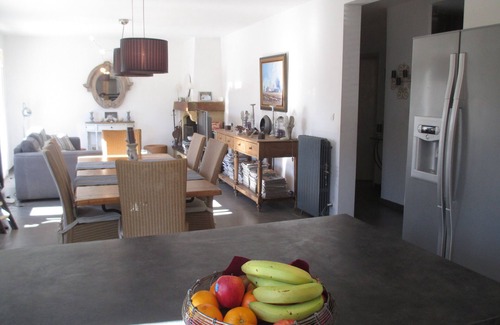 Generville House | Country charm and comfort