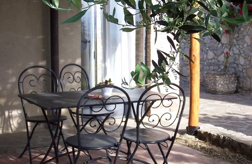 San Gimignano House | Country cottage with view - Le Rondini apt