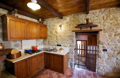 Porciano House | Country cottage with private pool in the green Casentino area