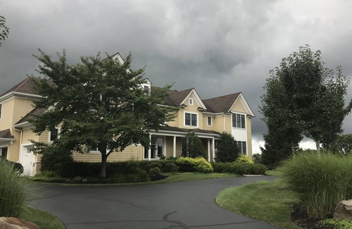 Pennington House | Country Estate in Bucolic Setting