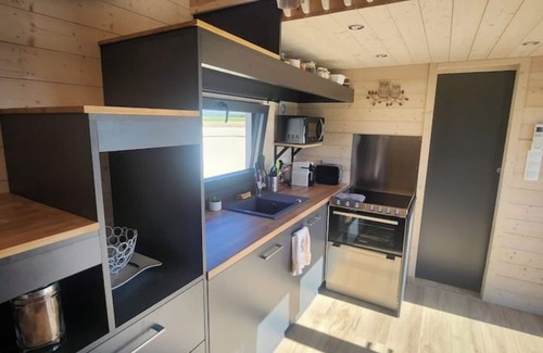 Collonges-les-Premieres Ski Chalet | Country cottage near Dijon