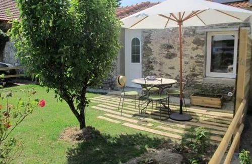 Pornic Cottage | Countryside Retreat: Cozy 1BR + Loft, Near Pornic, 5km from Sea, Private Garden