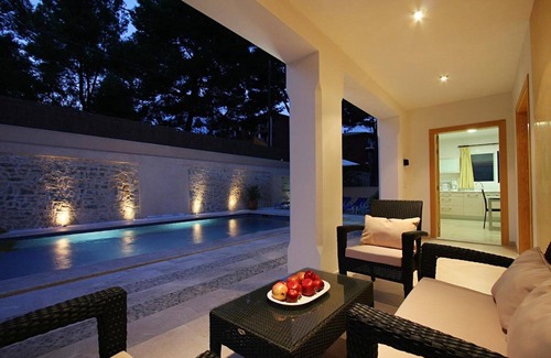 Cala San Vicente Villa | Country Home "Can Medina" close to the Beach with Pool, Terrace & Garden