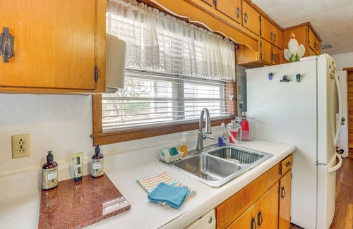 Lineville House | Country Home Near Lake Wedowee: Patio & Fire Pit!
