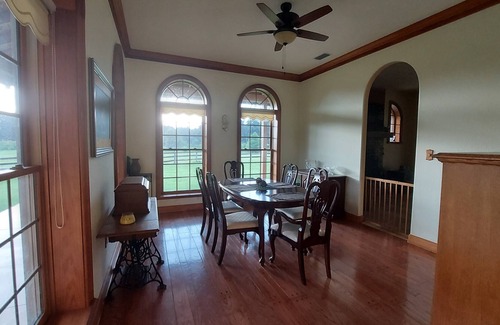 Fellowship House | Country Home NW Ocala on 10 acres one block to WEC