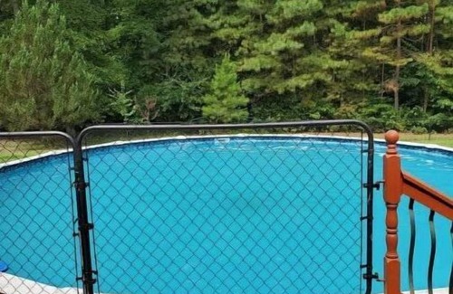 Alexis House | Country Home on 3 acres yet close to city life