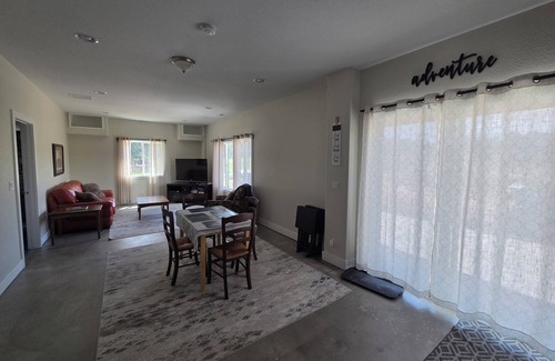 Larkspur House | Country home on scenic, quiet acreage near Monument. Convenient to interstate.