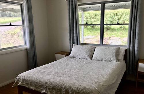 Bandon Grove House | Country Homestead w/pool. Relax and unwind.