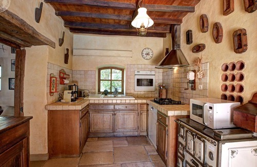 Essertines-en-Donzy Cottage | Country House with Private Pool and Pets Allowed, 9 people