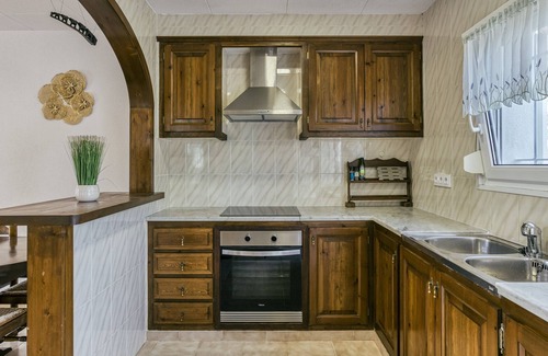 Bon Relax Villa | Country House 'Finca Pinca' with Mountain View, Wi-Fi and Air Conditioning