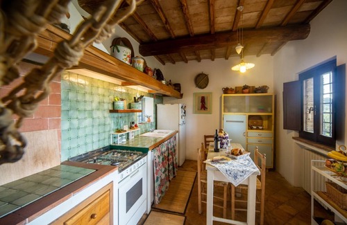 Penna in Teverina Villa | Country house with round pool and breathtaking views