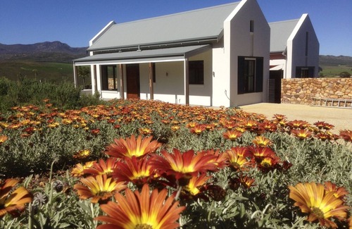 Elgin House | Country house in the wine region with lake access and dream views
