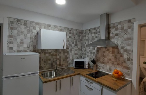 Zahora House | Country House 'Alex 2' with Private Pool, Wi-Fi and Air Conditioning
