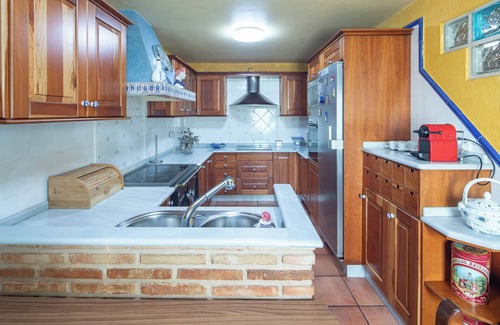 Forcarei House | Country House 'Casa Da Puza' with Private Terrace, Wi-Fi and Air Conditioning