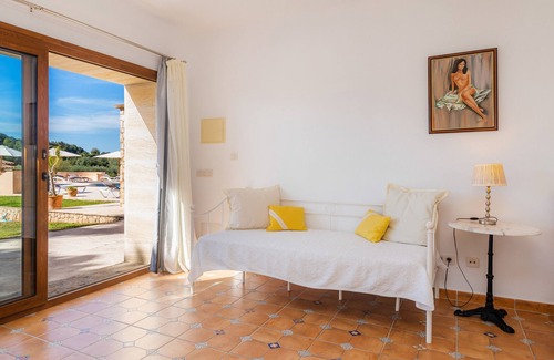 Felanitx Villa | Country House 'Casa Fina ' with Mountain View, Private Pool and Wi-Fi