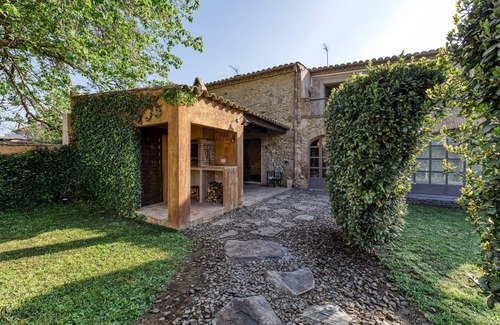 Riumors House | Country House 'Charming Village' with Private Terrace, Wi-Fi and Air Conditioning