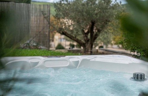 Montmirat House | Country house Cigales & Spa