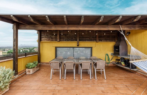 Garriguella House | Country House 'El Torn' with Mountain View, Wi-Fi and Air Conditioning