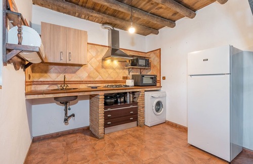 Algarinejo House | Country House 'El Ventorro' with Private Pool, Private Terrace, and Wi-Fi