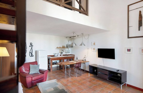 La Vegueta House | Country House 'Finca Emblemática - Nº5 Tinache' with Mountain Views, Shared Pool and Wi-Fi