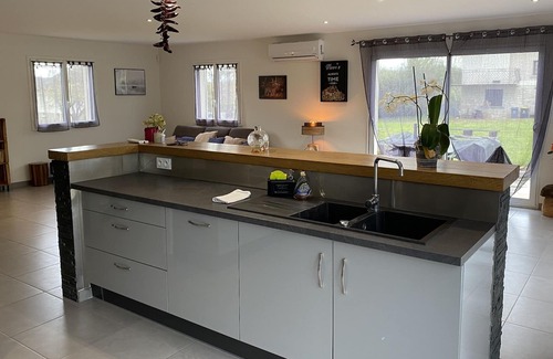 Brignac-la-Plaine House | Country house on family property