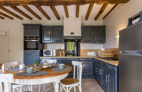 Muneville-sur-Mer Cottage | Country house near Granville