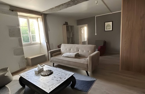 Chamesson House | Country House “Gîte De Scène” with Private Terrace