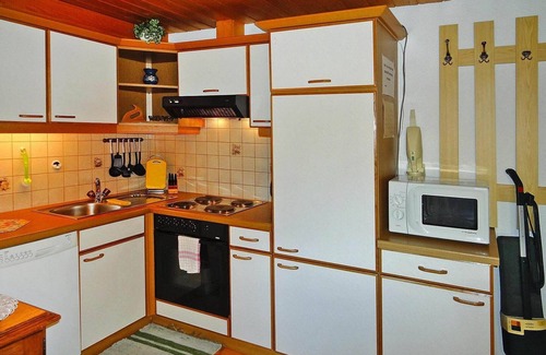 Fuegen Apartment | Country House in Zillertal near Spieljochbahn