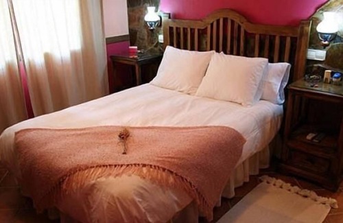 Candeleda House | Country house-inn (full rental) La Guarida del Oso for 15 people