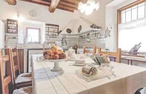 Rignano sull'Arno Other | Country House/Farm House in Rignano Sull'arno with 3 bedrooms sleeps 6