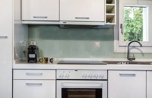 Lefkada Villa | Country House 'Kite Beach House' with Sea View, Wi-Fi and Air Conditioning