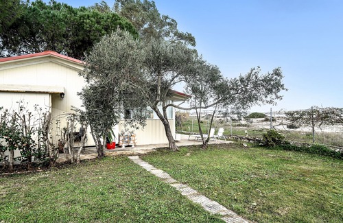 Lefkada Villa | Country House 'Kite Beach House' with Sea View, Wi-Fi and Air Conditioning